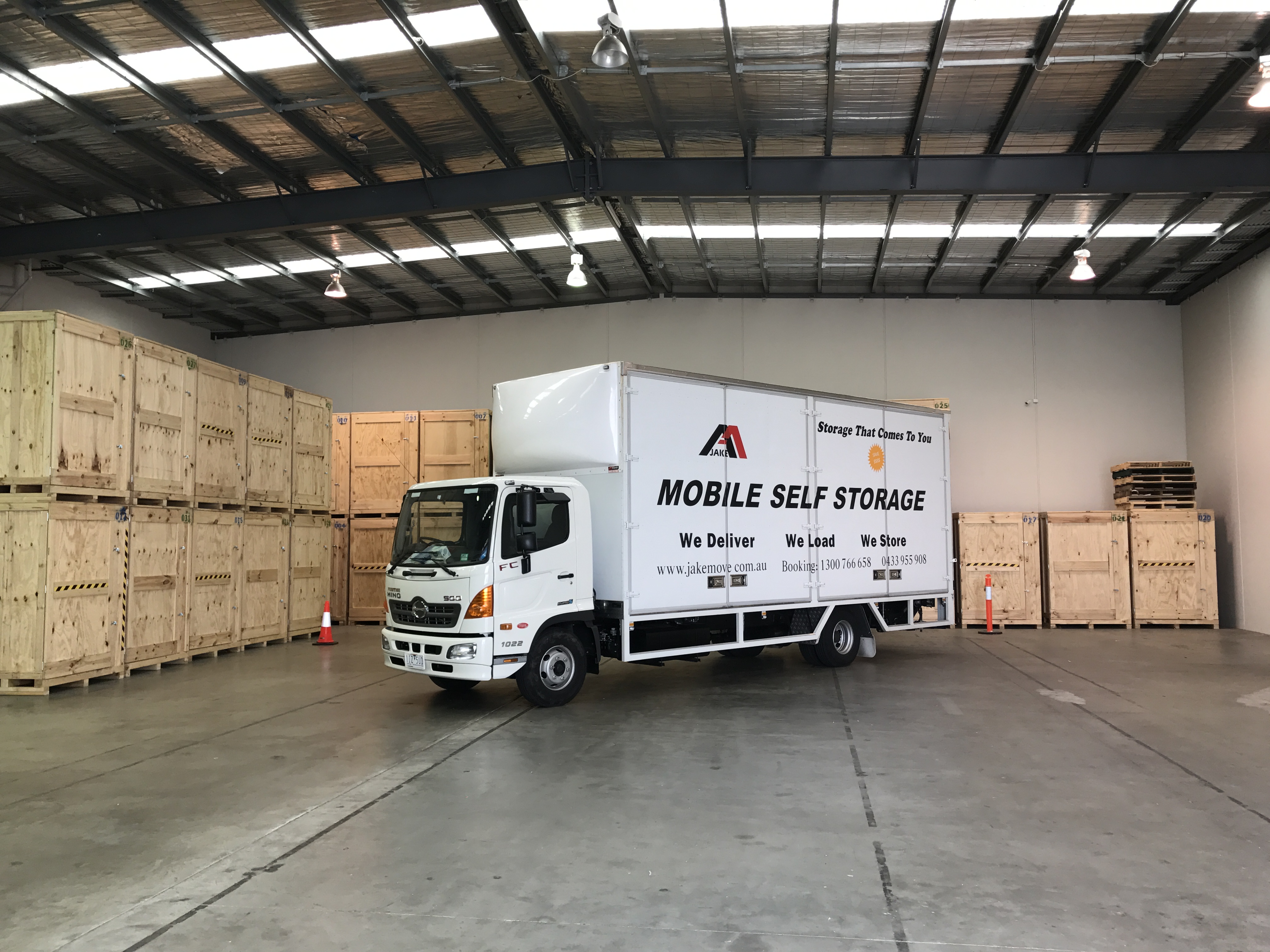 Mobile Storage Melbourne Truck-Storage Services Ringwood