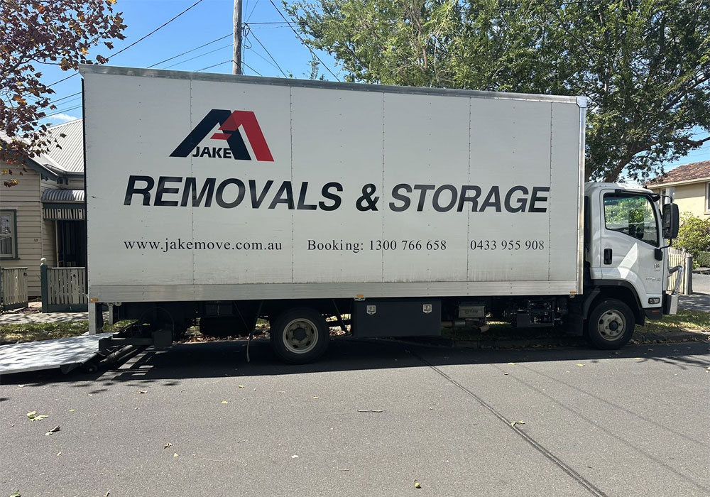 Furniture Removals Ballan to Melbourne