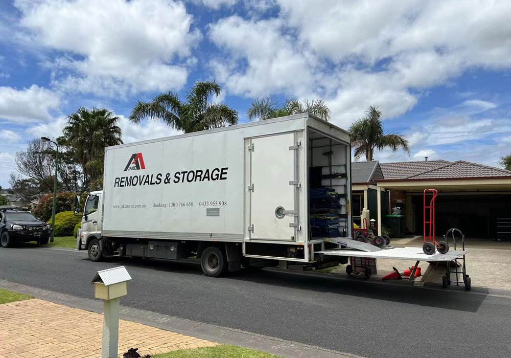 Furniture Removals Rye to Melbourne